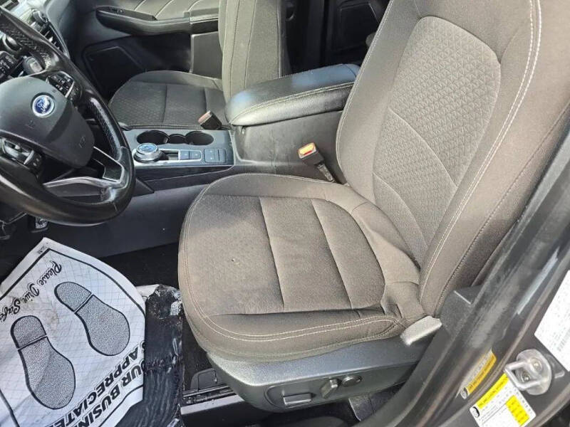 2024 Ford Escape Active