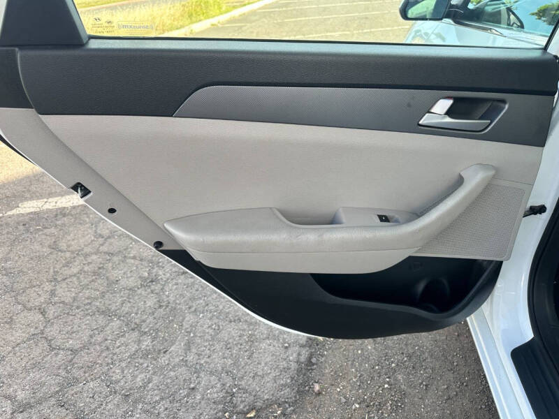 2016 Hyundai Sonata SE