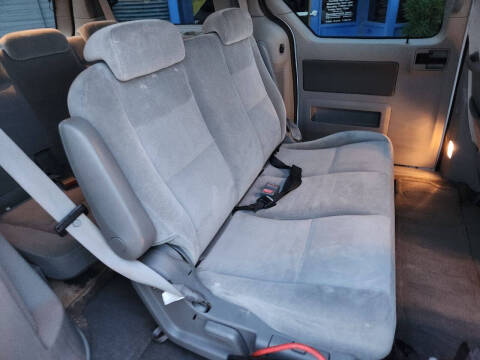 2005 Ford Freestar SES