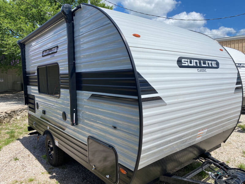 2023 SUNSET PARK & RV SUNLITE 16BH for sale at ROGERS RV in Burnet TX