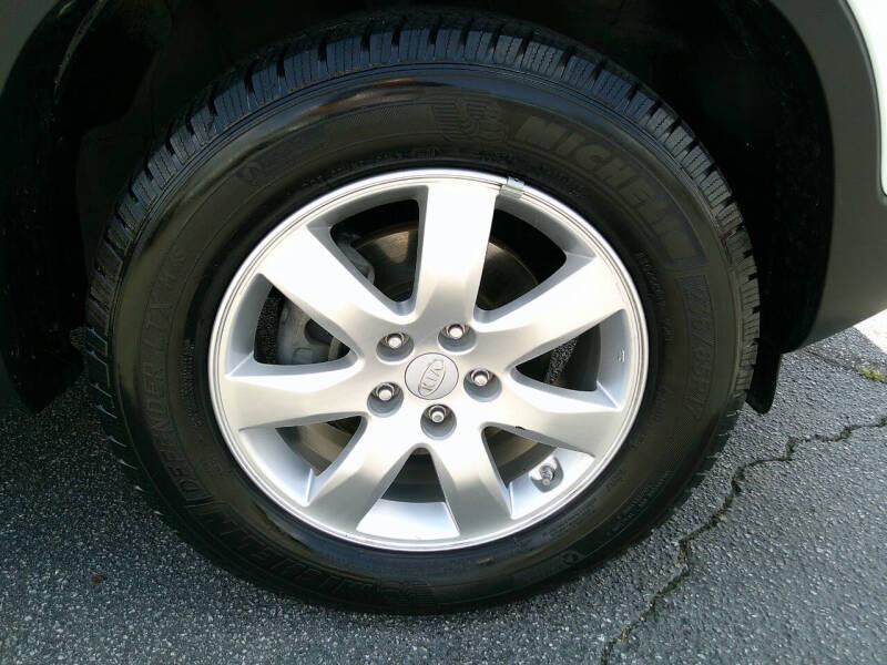 2011 Kia Sorento LX