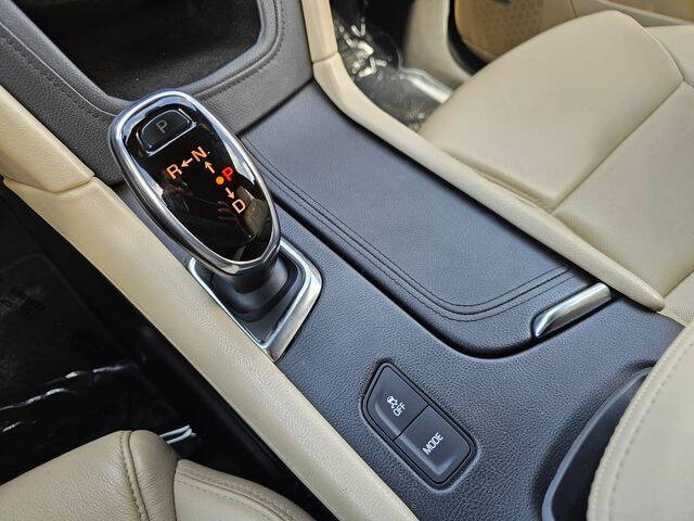 2018 Cadillac XT5 Premium Luxury