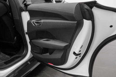 2022 Audi e-tron GT quattro Premium Plus