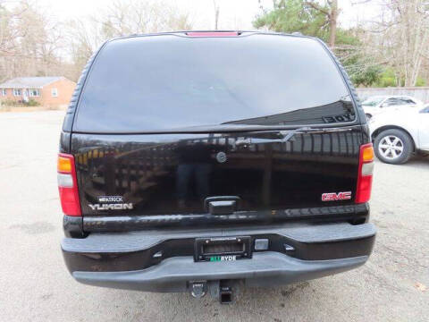 2003 GMC Yukon Denali