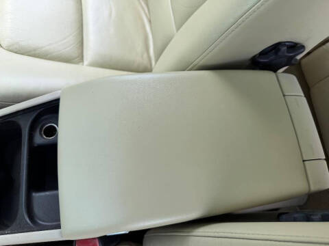 2008 Volvo V70 3.2