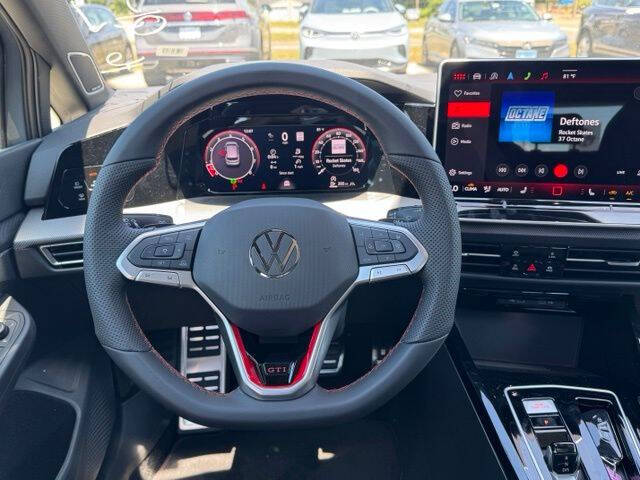 2026 Volkswagen Golf GTI SE