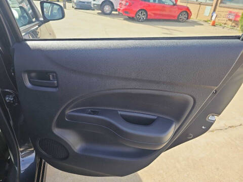 2024 Mitsubishi Mirage ES