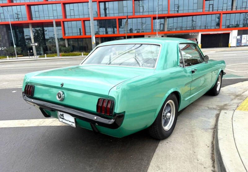 1965 Ford Mustang
