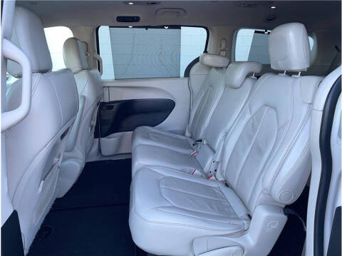 2018 Chrysler Pacifica Touring L