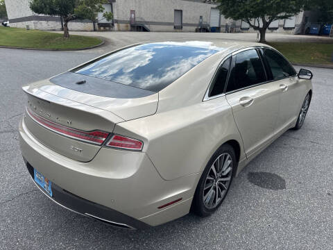 2017 Lincoln MKZ Select