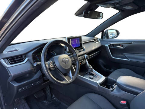 2024 Toyota RAV4 Prime SE