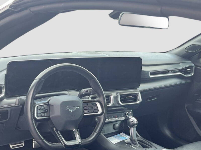2025 Ford Mustang EcoBoost Premium