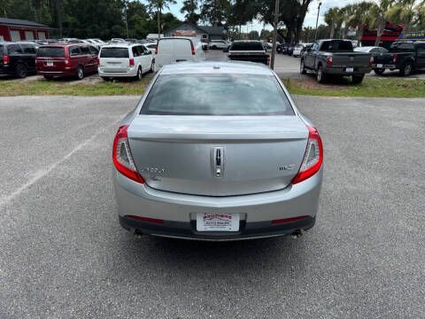 2013 Lincoln MKS
