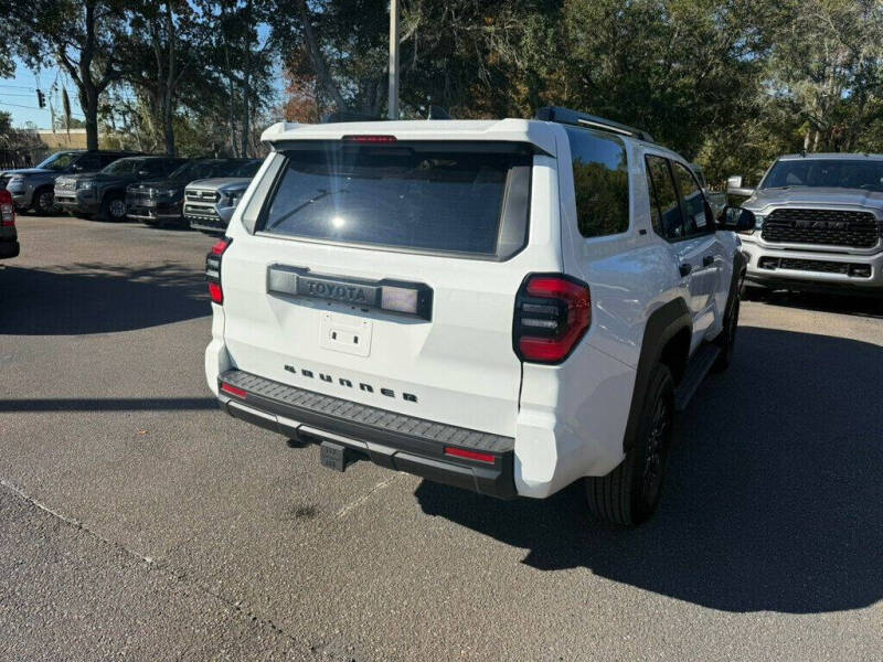 2025 Toyota 4Runner SR5