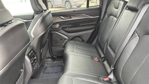 2023 Jeep Grand Cherokee Overland 4xe