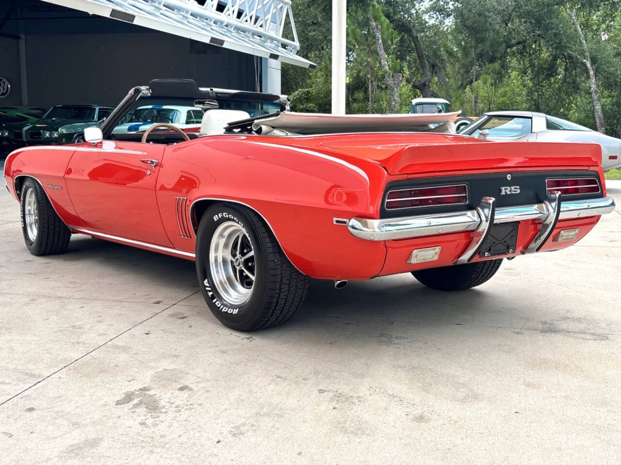 1969 Chevrolet Camaro 10