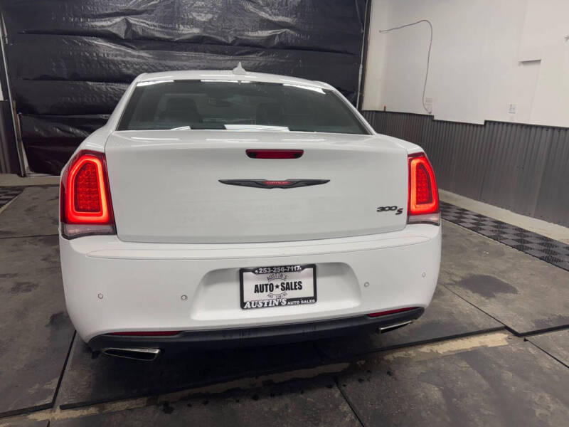 2023 Chrysler 300 S V6