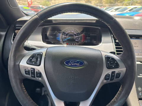 2019 Ford Taurus SHO