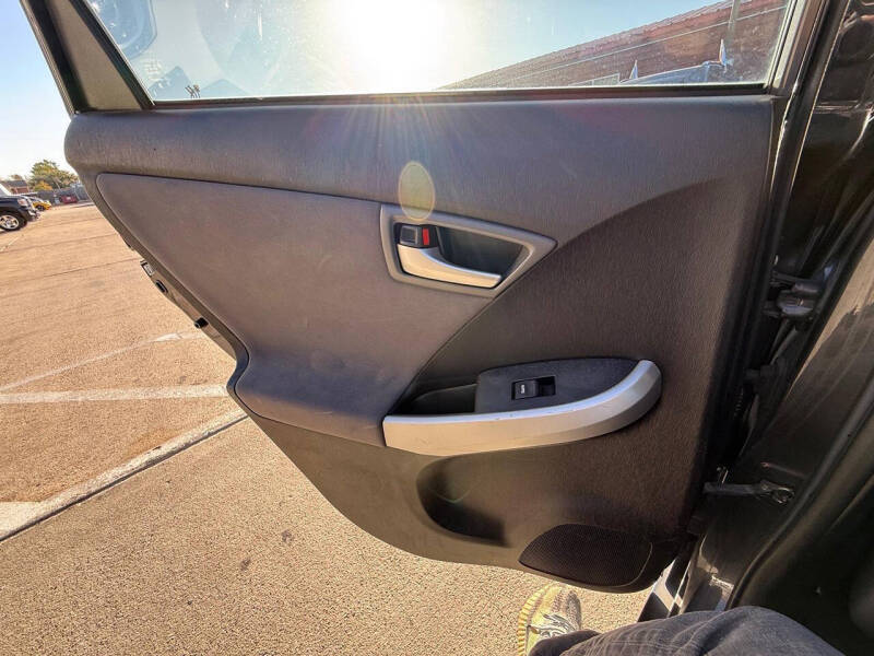 2014 Toyota Prius Two