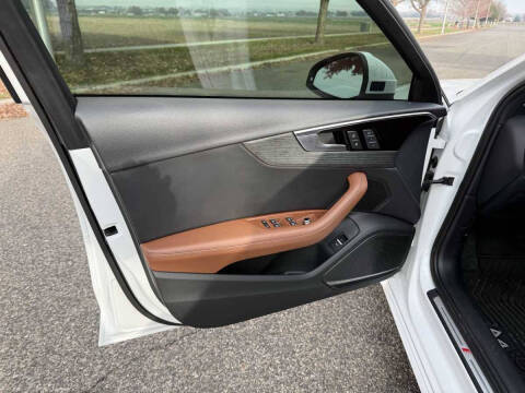2020 Audi A4 quattro Premium Plus 45 TFSI