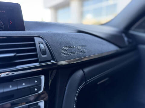 2019 BMW M4 CS