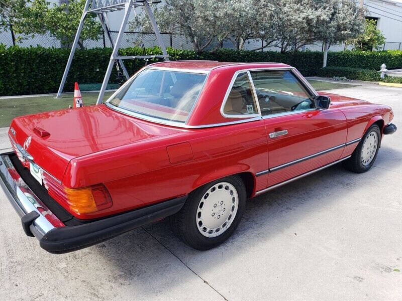 1989 Mercedes-Benz 560-Class 12