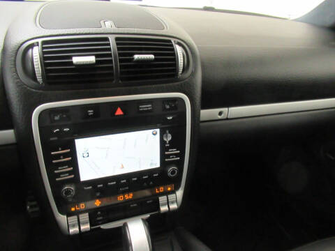 2010 Porsche Cayenne GTS Tiptronic