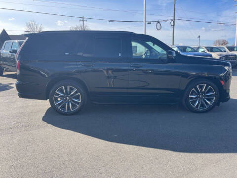 2023 Cadillac Escalade Sport