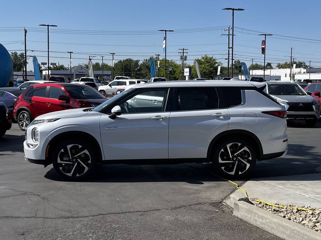 2024 Mitsubishi Outlander PHEV for sale at Axio Auto Boise in Boise, ID