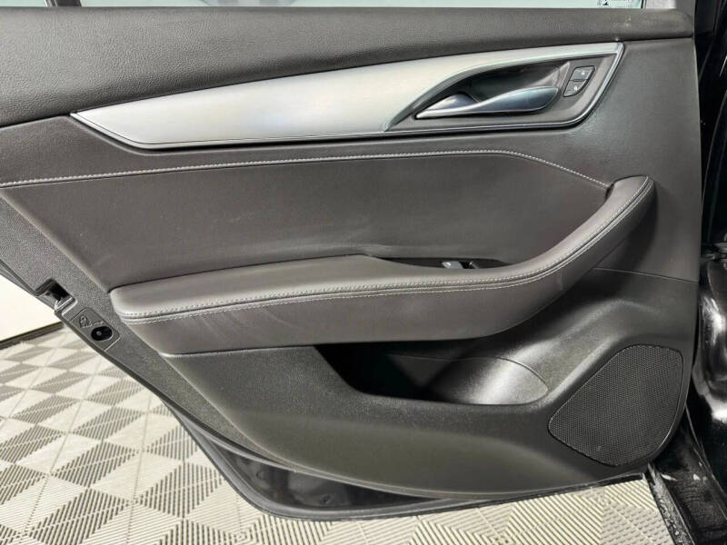 2022 Cadillac CT5 Luxury