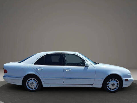 2001 Mercedes-Benz E-Class E 320