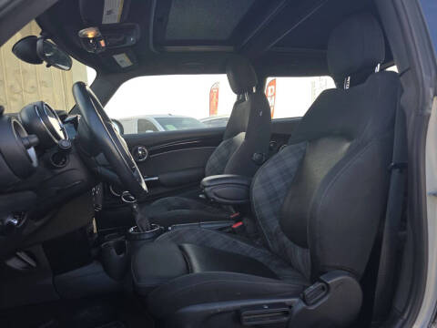 2015 MINI Hardtop 2 Door Cooper