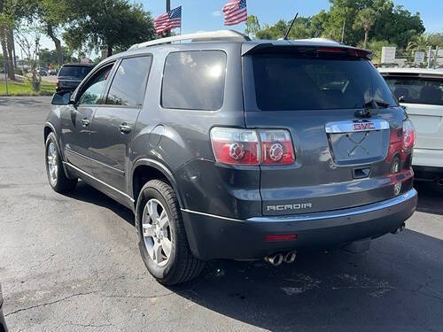 2011 GMC Acadia SLE