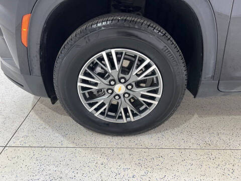 2024 Chevrolet Traverse LS