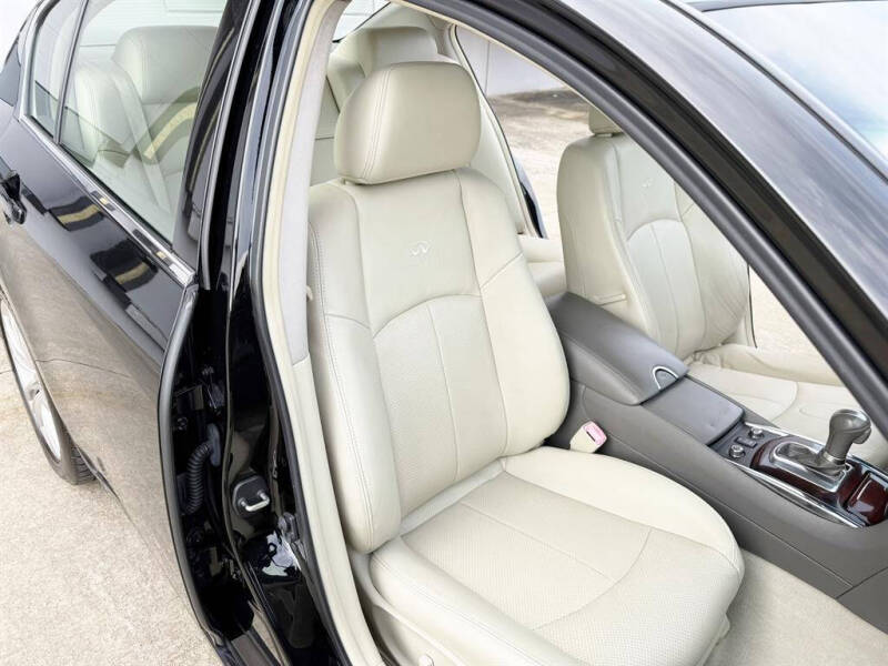 2012 Infiniti G37 Sedan x Limited Edition