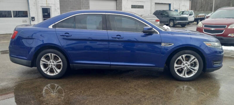 2015 Ford Taurus SEL