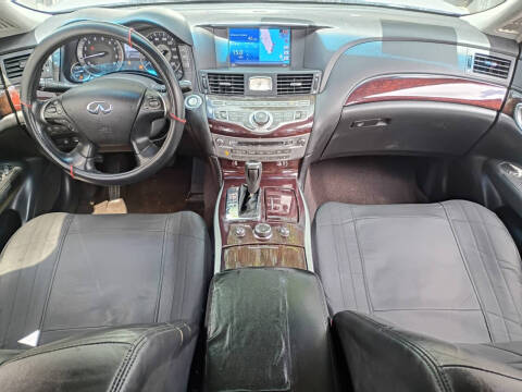 2013 Infiniti M37