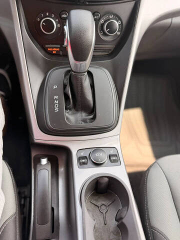 2016 Ford Escape SE