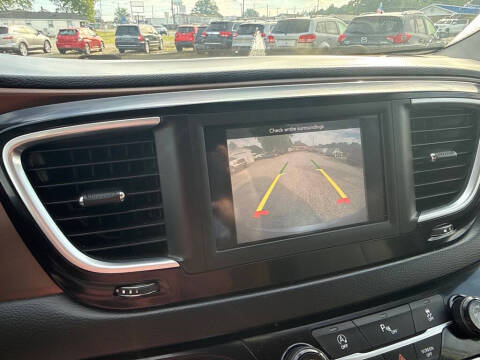 2018 Chrysler Pacifica Touring L