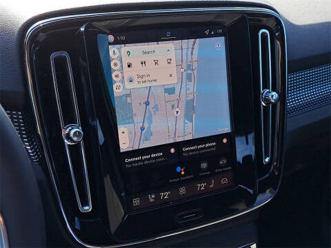 2026 Volvo XC40 B5 Ultra Black Edition