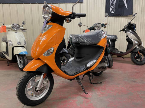 2024 Genuine Scooter Company Buddy 50 for sale at SIEGFRIEDS MOTORWERX LLC in Lebanon PA