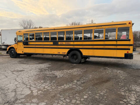 2005 Blue Bird Vision