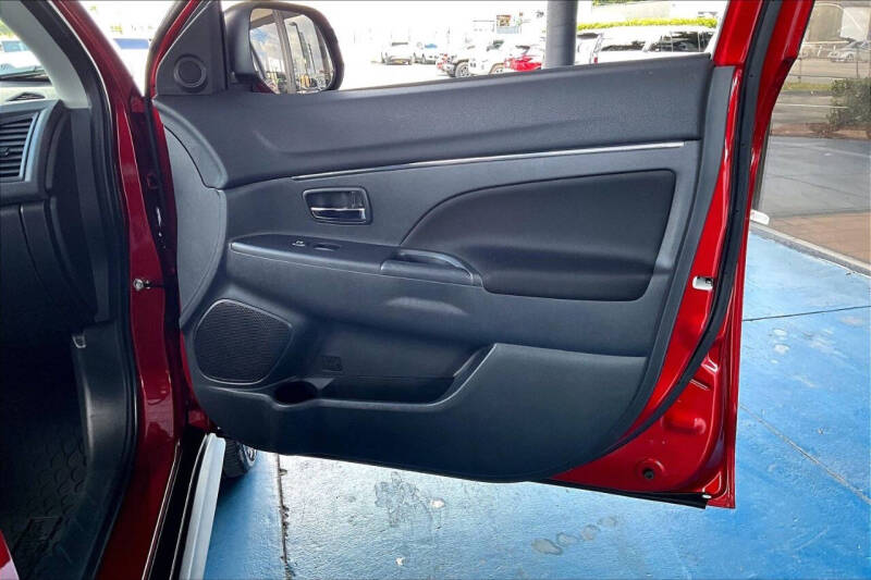 2022 Mitsubishi Outlander SE