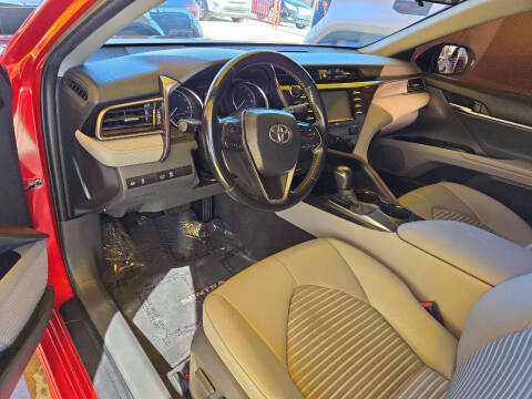 2020 Toyota Camry SE