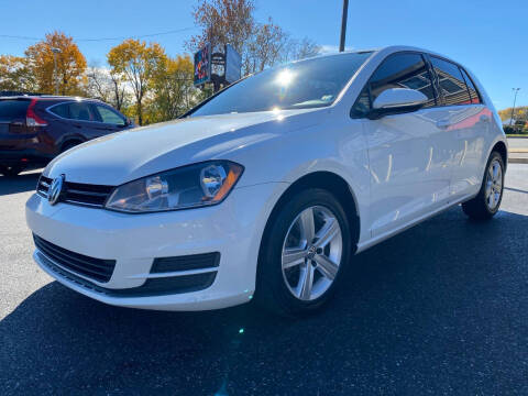 2015 Volkswagen Golf TDI S