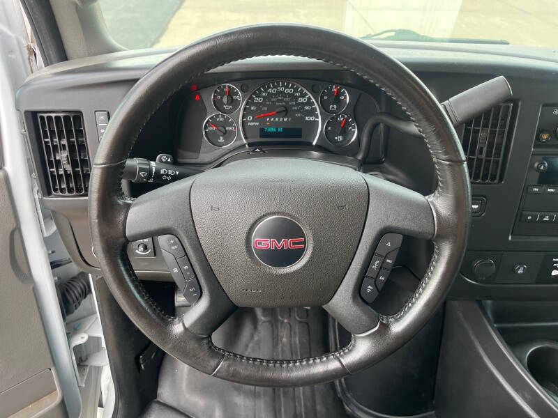 2023 GMC Savana 2500