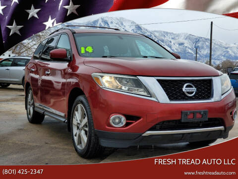 2014 Nissan Pathfinder for sale at FRESH TREAD AUTO LLC in Spanish Fork UT
