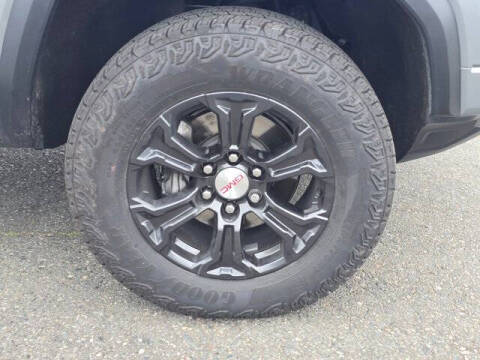 2024 GMC Canyon Elevation