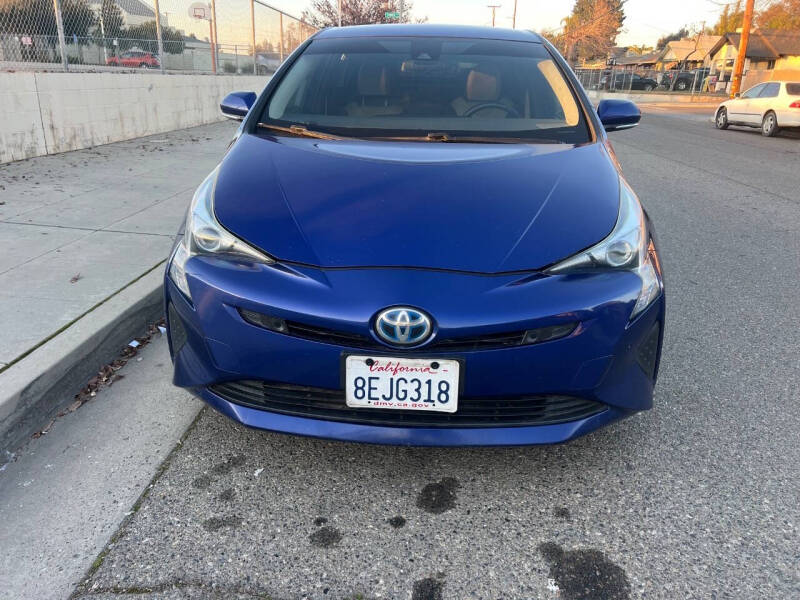 2017 Toyota Prius Two