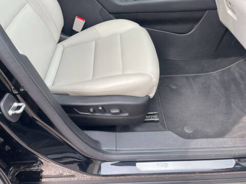 2019 Cadillac XT4 Luxury
